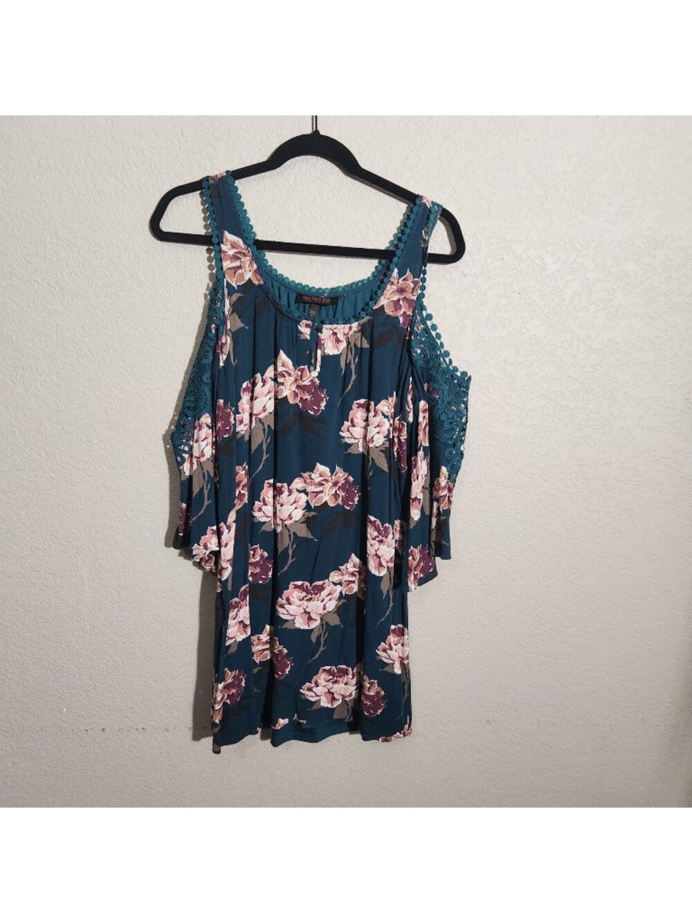 Shyanne Dress Floral Cold Shoulder Small Teal Pink Boho Western